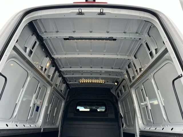 2025 Mercedes-Benz VS30 Sprinter - Image 11 of 12