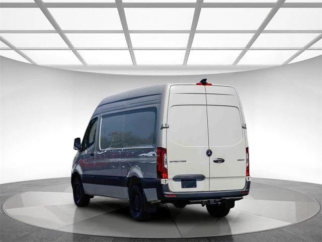 2025 Mercedes-Benz VS30 Sprinter - Image 2 of 12