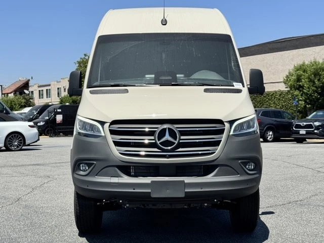 2025 Mercedes-Benz VS30 Sprinter - Image 5 of 12