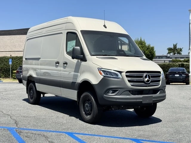 2025 Mercedes-Benz VS30 Sprinter - Image 2 of 12