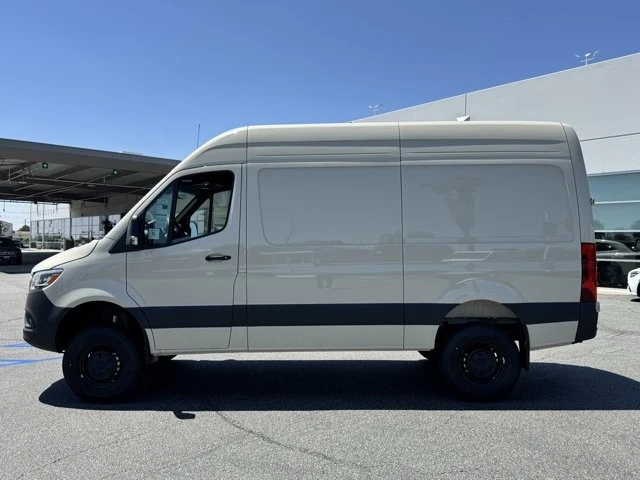 2025 Mercedes-Benz VS30 Sprinter - Image 7 of 12