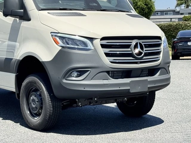 2025 Mercedes-Benz VS30 Sprinter - Image 3 of 12