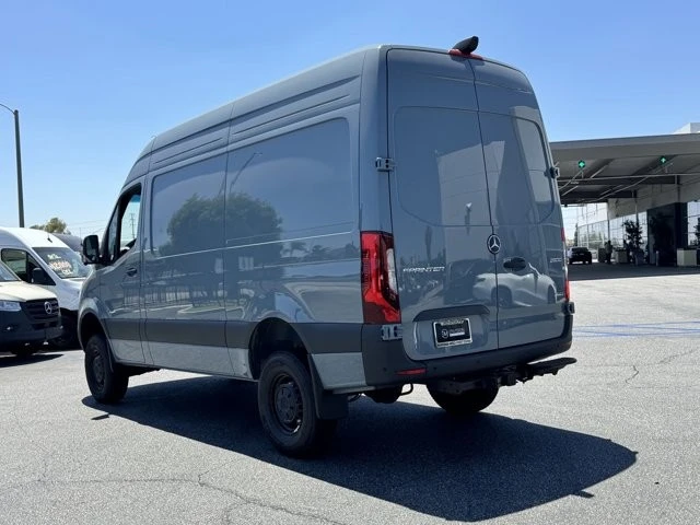 2025 Mercedes-Benz VS30 Sprinter - Image 8 of 12