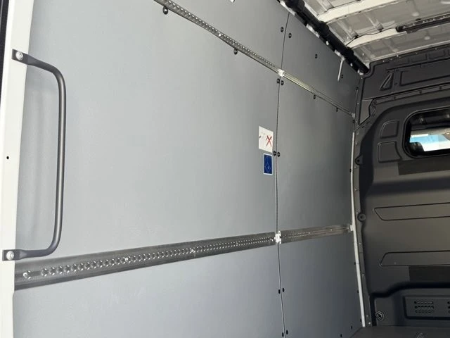 2025 Mercedes-Benz VS30 Sprinter - Image 11 of 12