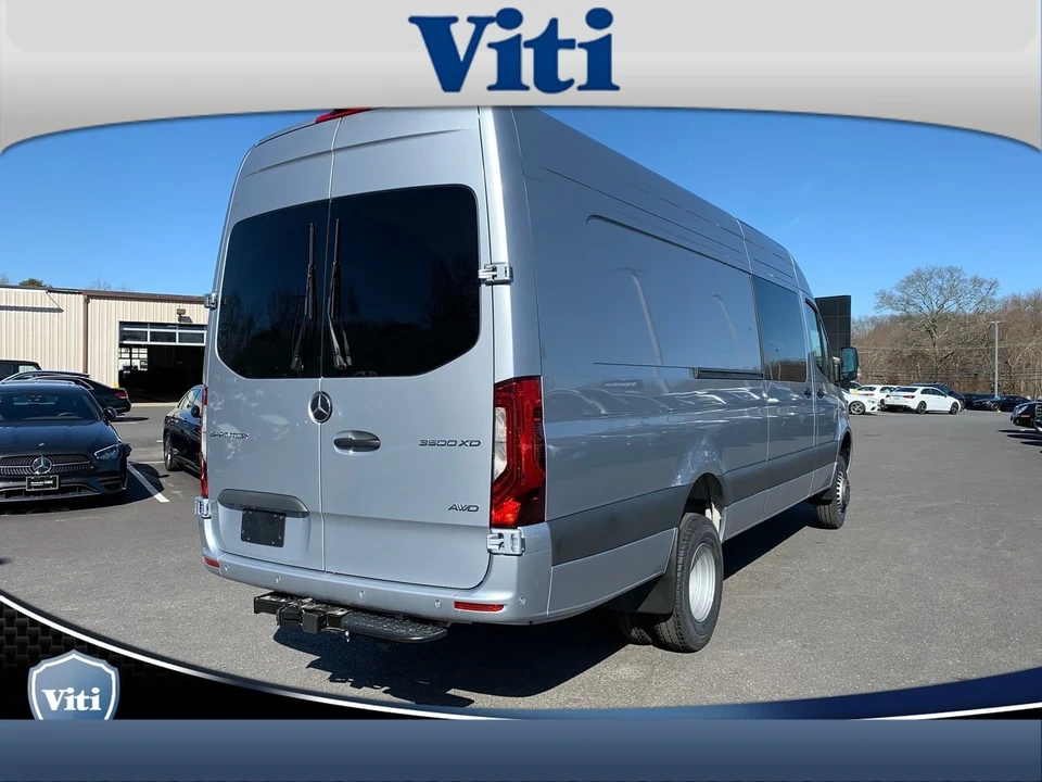 2025 Mercedes-Benz VS30 Sprinter - Image 8 of 21