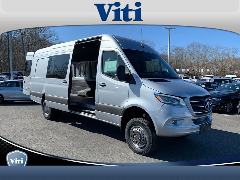 2025 Mercedes-Benz VS30 Sprinter - Image 18 of 21