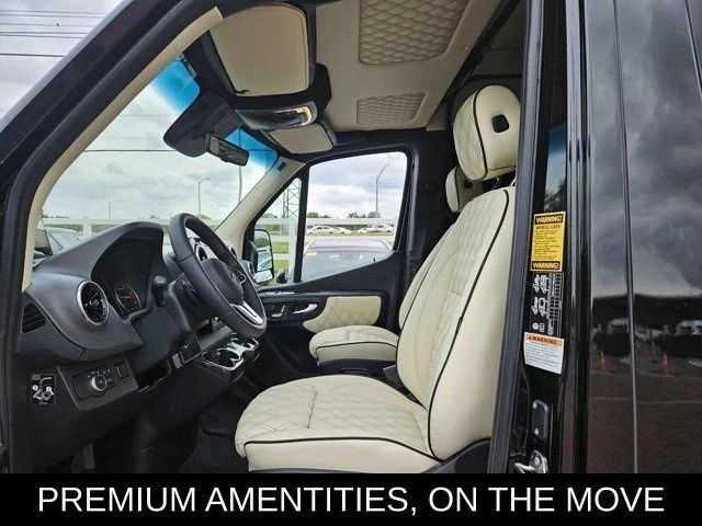 2025 Mercedes-Benz VS30 Sprinter - Image 5 of 12
