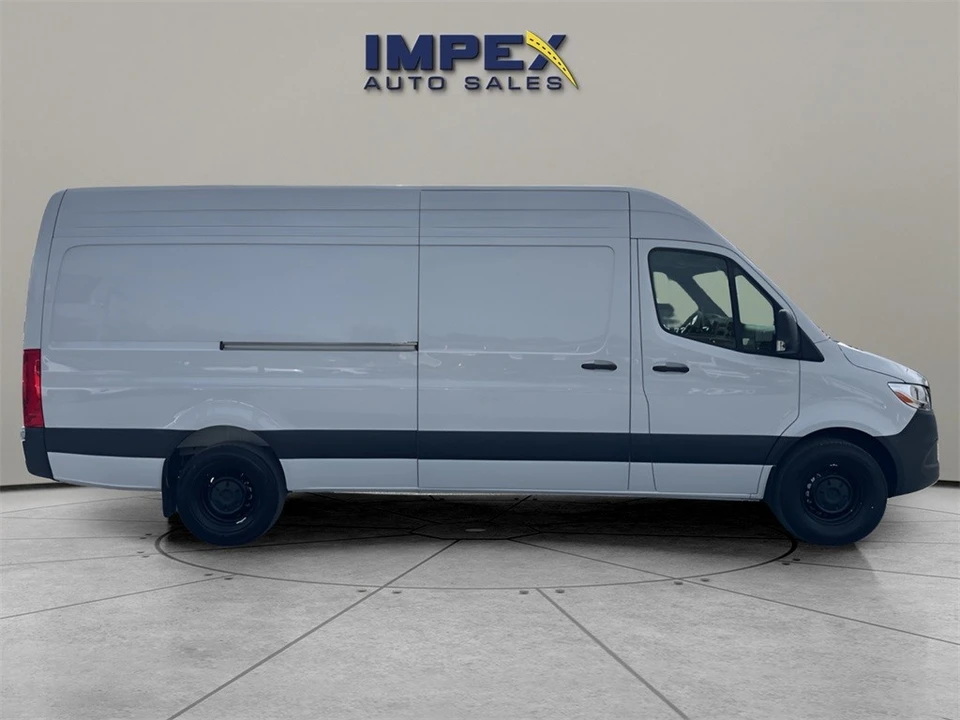 2025 Mercedes-Benz VS30 Sprinter - Image 6 of 12
