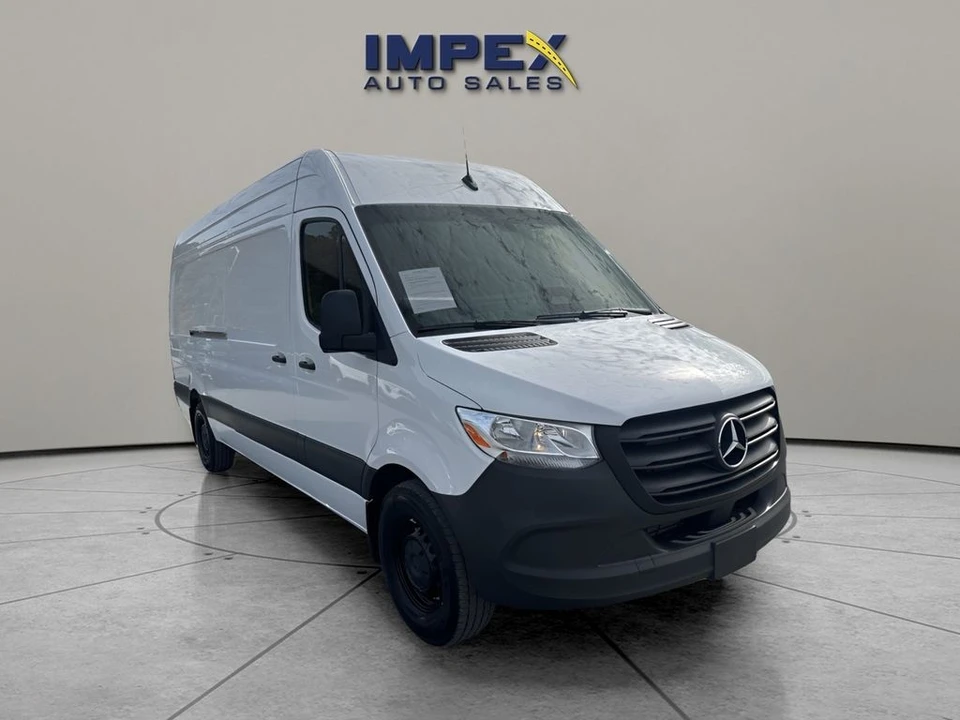 2025 Mercedes-Benz VS30 Sprinter - Image 7 of 12