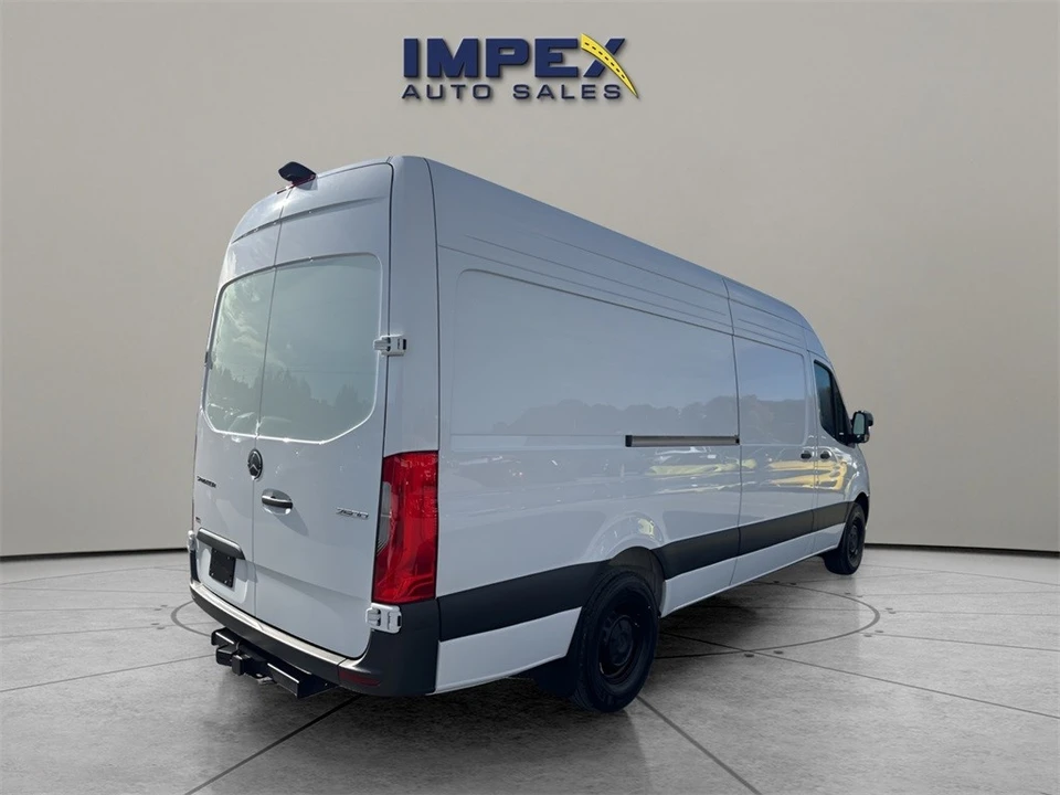 2025 Mercedes-Benz VS30 Sprinter - Image 5 of 12
