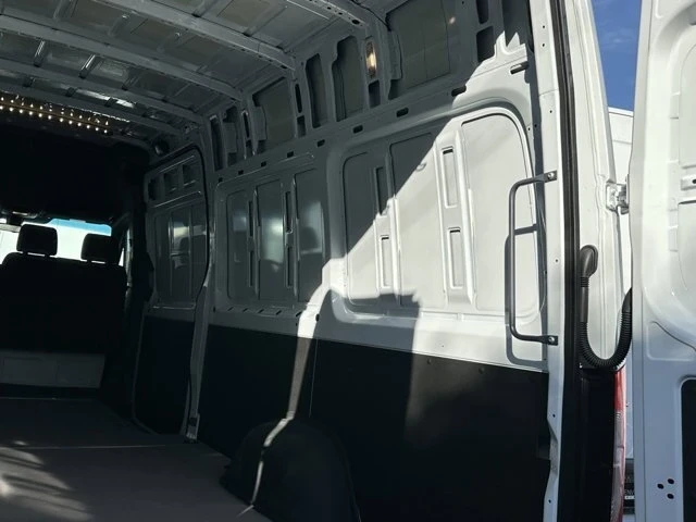 2025 Mercedes-Benz VS30 Sprinter - Image 11 of 12
