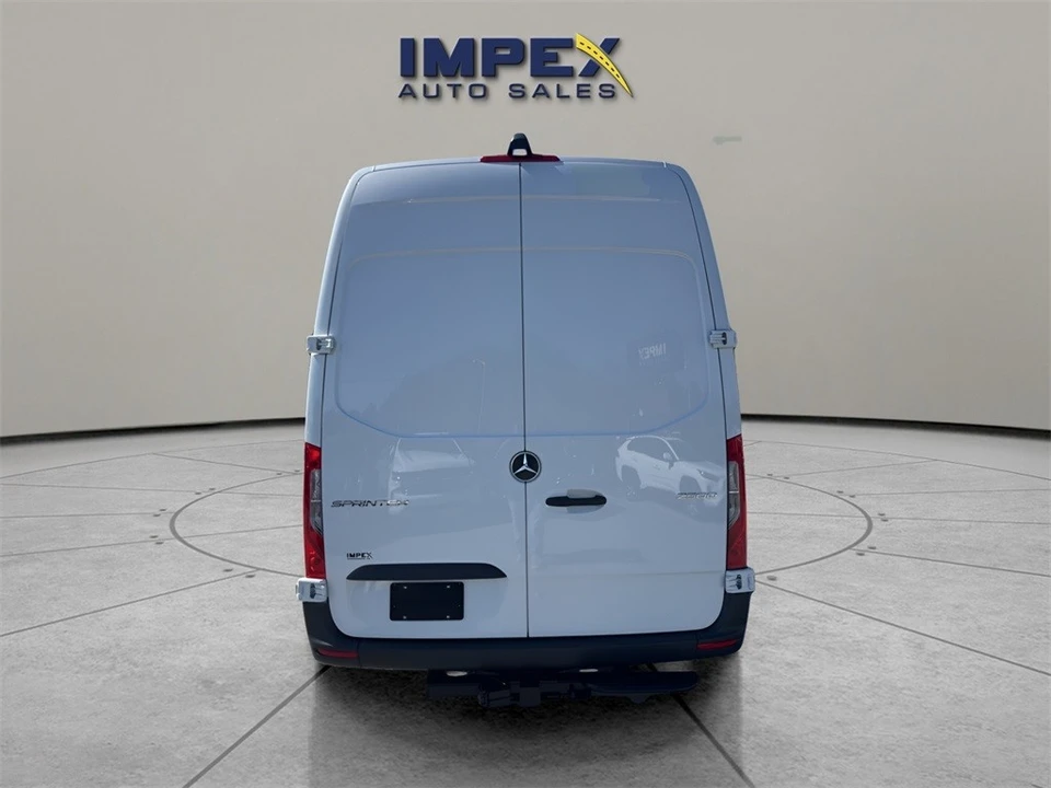 2025 Mercedes-Benz VS30 Sprinter - Image 4 of 12