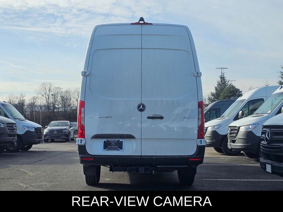 2025 Mercedes-Benz VS30 Sprinter - Image 5 of 12