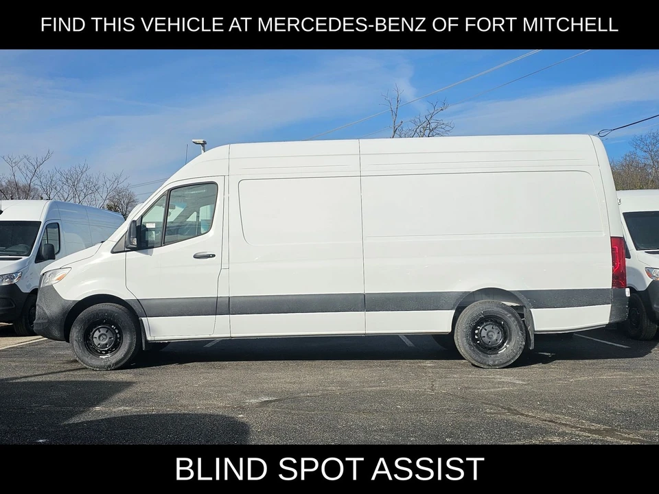 2025 Mercedes-Benz VS30 Sprinter - Image 3 of 12