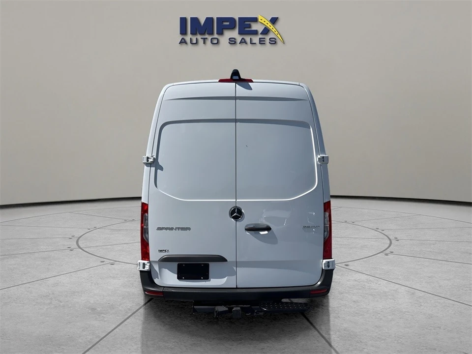 2025 Mercedes-Benz VS30 Sprinter - Image 4 of 12