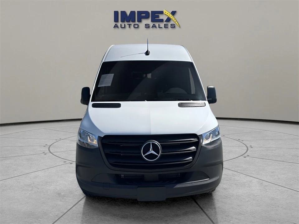 2025 Mercedes-Benz VS30 Sprinter - Image 8 of 12