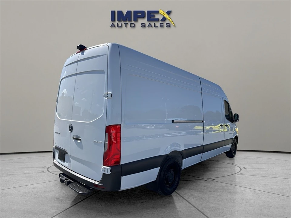 2025 Mercedes-Benz VS30 Sprinter - Image 5 of 12
