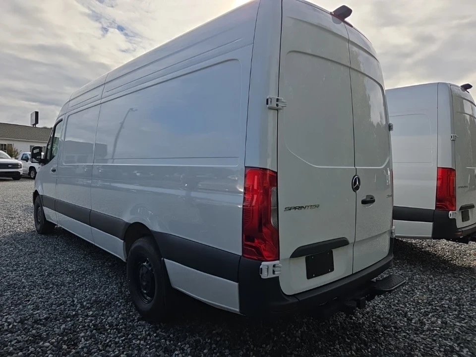 2025 Mercedes-Benz VS30 Sprinter - Image 5 of 5