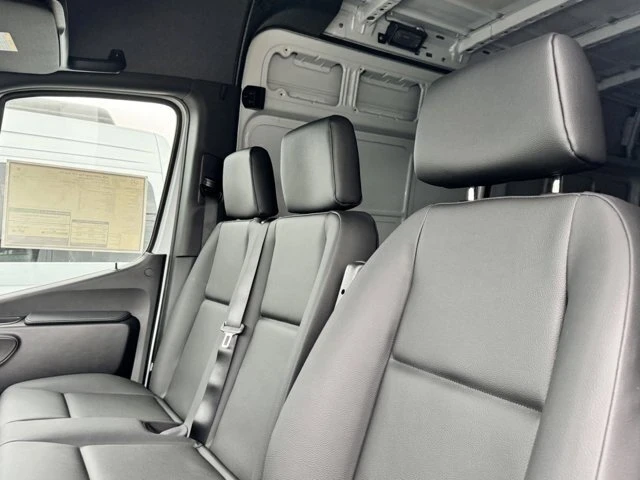 2025 Mercedes-Benz VS30 Sprinter - Image 7 of 12