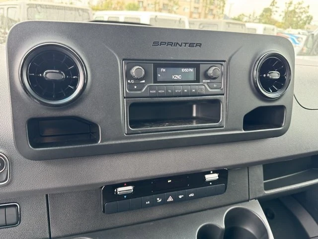 2025 Mercedes-Benz VS30 Sprinter - Image 12 of 12