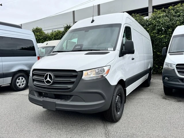 2025 Mercedes-Benz VS30 Sprinter - Image 3 of 12