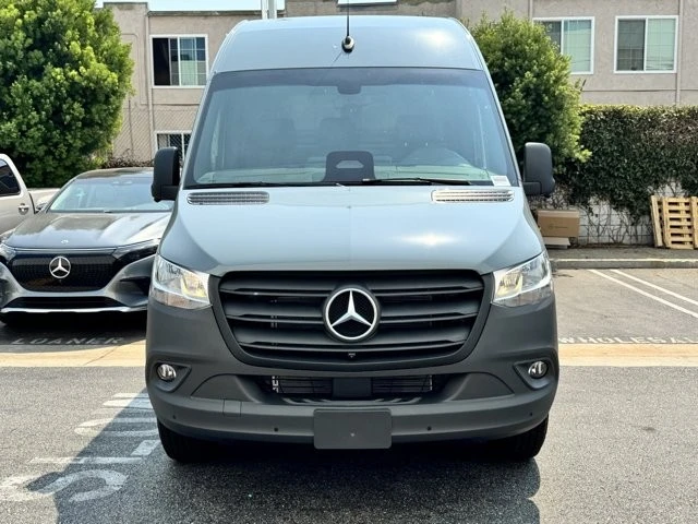 2025 Mercedes-Benz VS30 Sprinter - Image 6 of 12