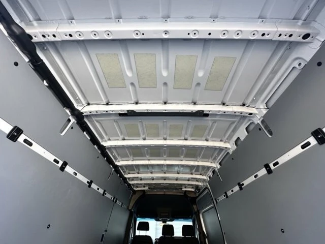2025 Mercedes-Benz VS30 Sprinter - Image 11 of 12