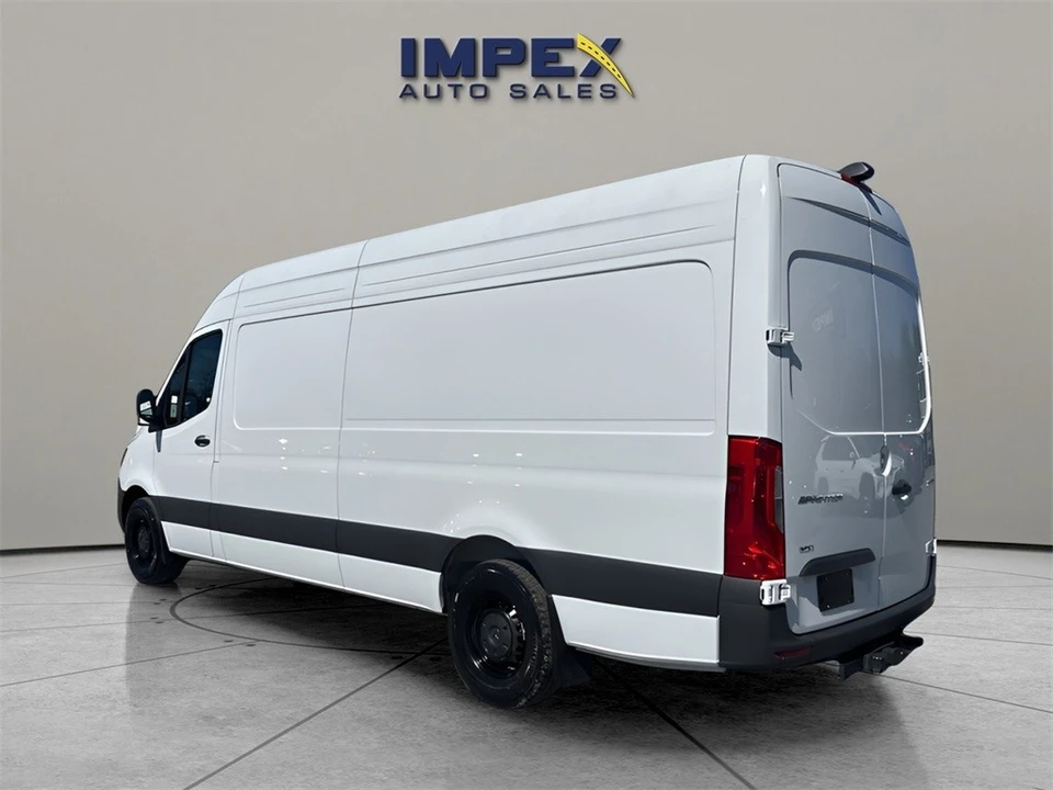 2025 Mercedes-Benz VS30 Sprinter - Image 3 of 12