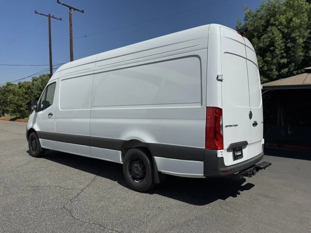2025 Mercedes-Benz VS30 Sprinter - Image 10 of 12