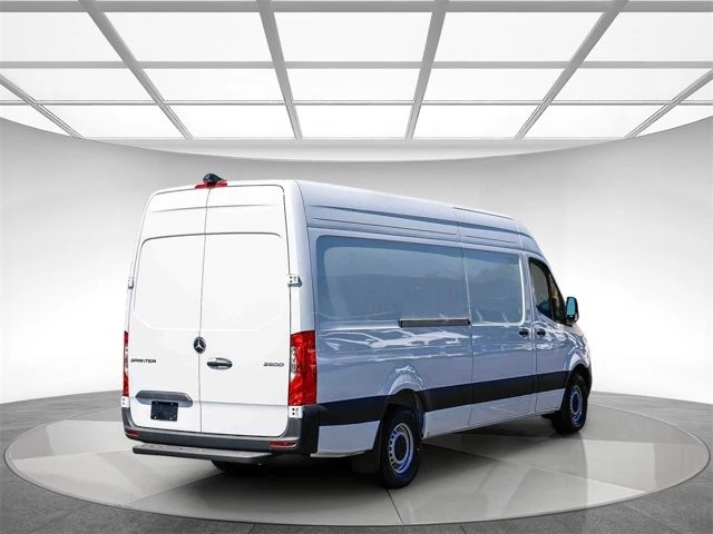 2025 Mercedes-Benz VS30 Sprinter - Image 4 of 12