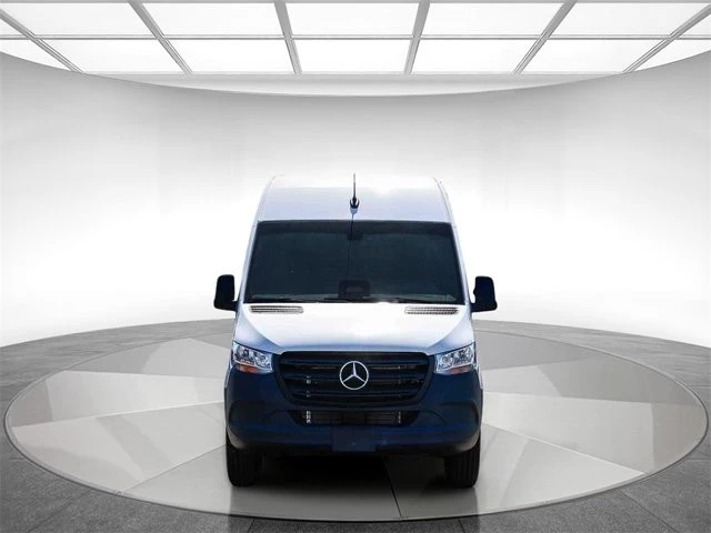 2025 Mercedes-Benz VS30 Sprinter - Image 6 of 12