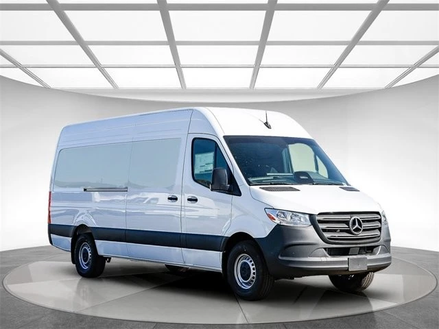 2025 Mercedes-Benz VS30 Sprinter - Image 5 of 12