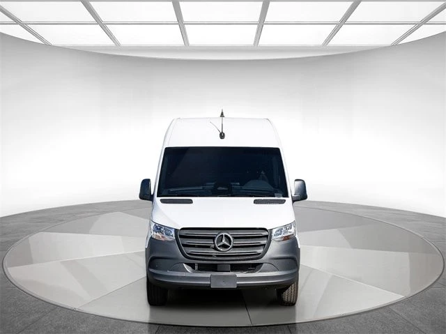 2025 Mercedes-Benz VS30 Sprinter - Image 6 of 12