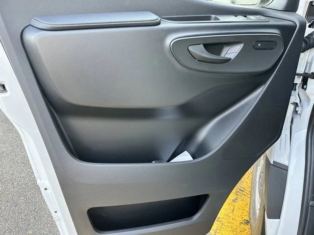2025 Mercedes-Benz VS30 Sprinter - Image 11 of 12