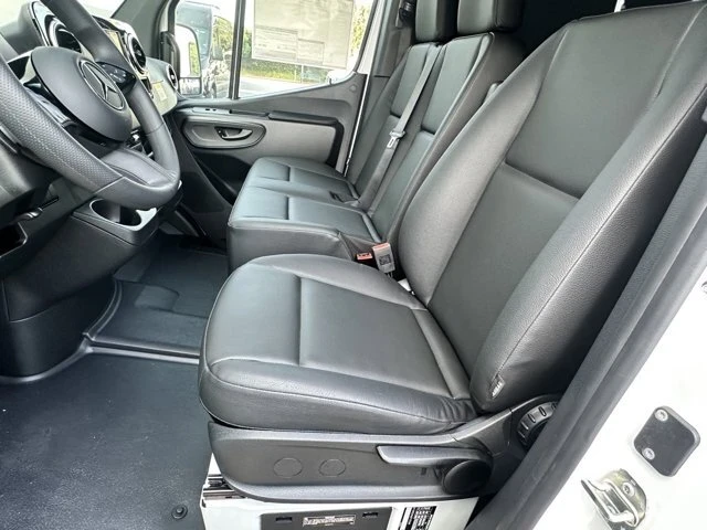 2025 Mercedes-Benz VS30 Sprinter - Image 12 of 12