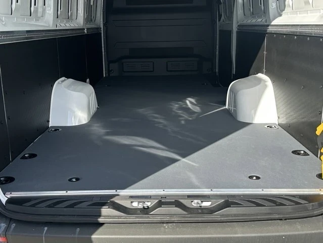 2025 Mercedes-Benz VS30 Sprinter - Image 11 of 12
