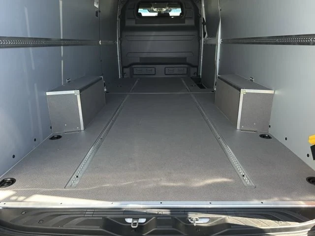 2025 Mercedes-Benz VS30 Sprinter - Image 10 of 12