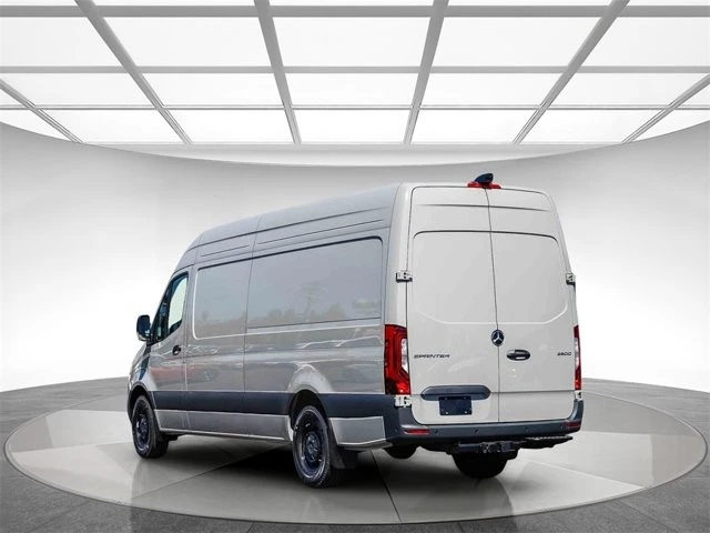 2025 Mercedes-Benz VS30 Sprinter - Image 2 of 12