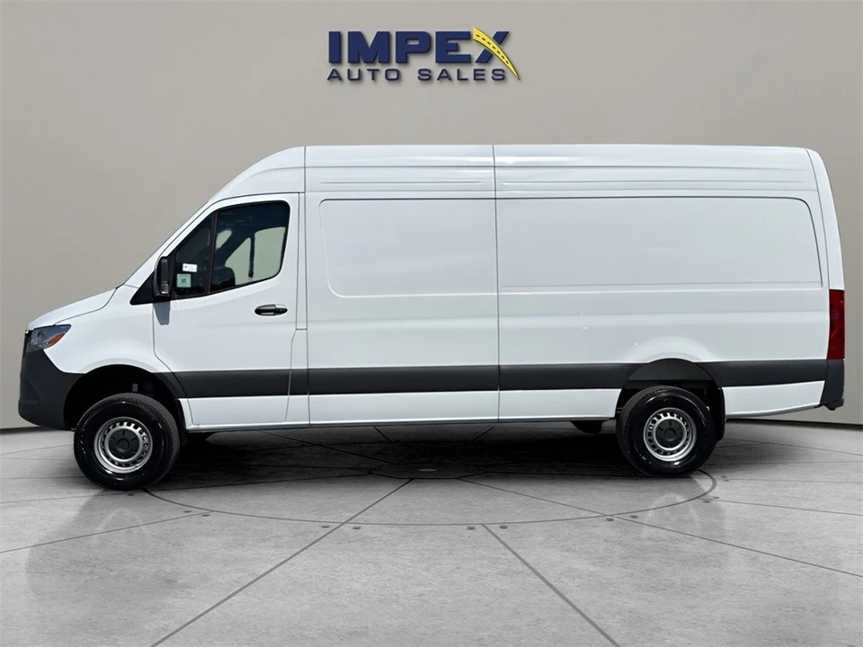 2025 Mercedes-Benz VS30 Sprinter - Image 2 of 12