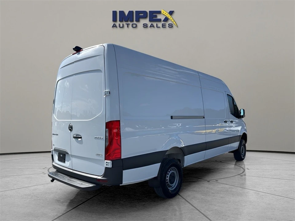 2025 Mercedes-Benz VS30 Sprinter - Image 5 of 12