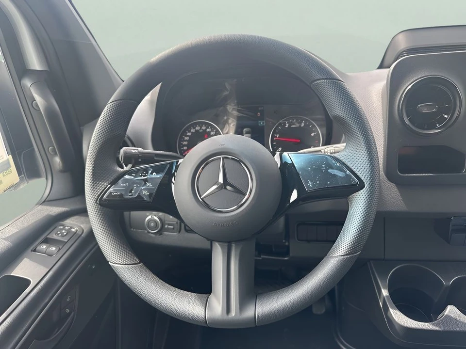 2025 Mercedes-Benz VS30 Sprinter - Image 12 of 12