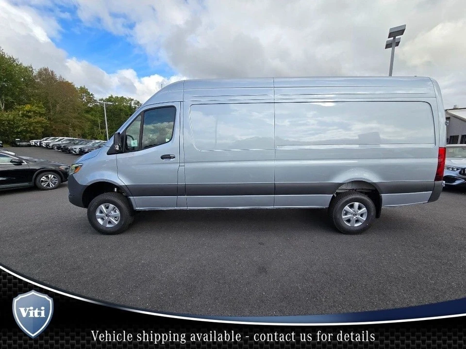 2025 Mercedes-Benz VS30 Sprinter - Image 5 of 12