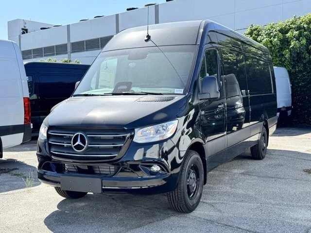 2025 Mercedes-Benz VS30 Sprinter - Image 7 of 12
