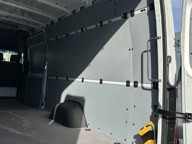 2025 Mercedes-Benz VS30 Sprinter - Image 12 of 12