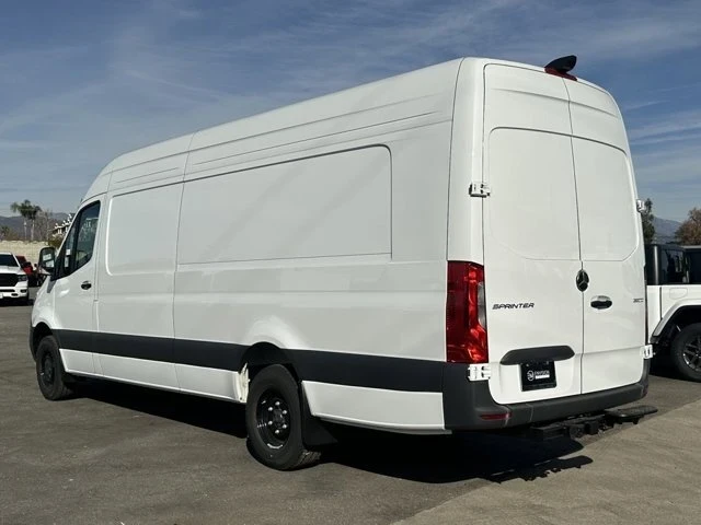 2025 Mercedes-Benz VS30 Sprinter - Image 7 of 12