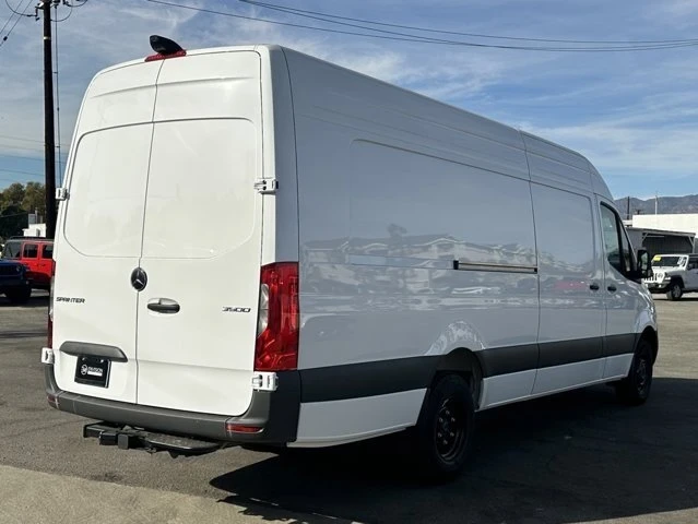 2025 Mercedes-Benz VS30 Sprinter - Image 9 of 12