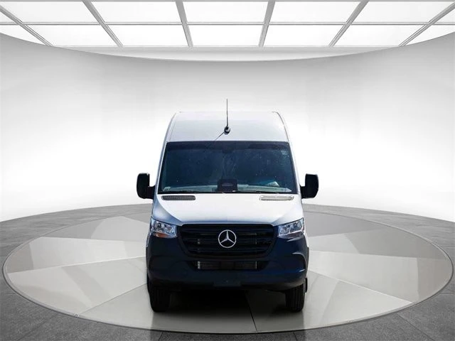 2025 Mercedes-Benz VS30 Sprinter - Image 6 of 12