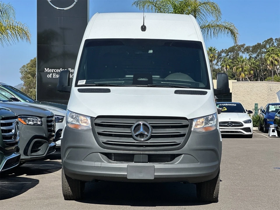 2025 Mercedes-Benz VS30 Sprinter - Image 8 of 12