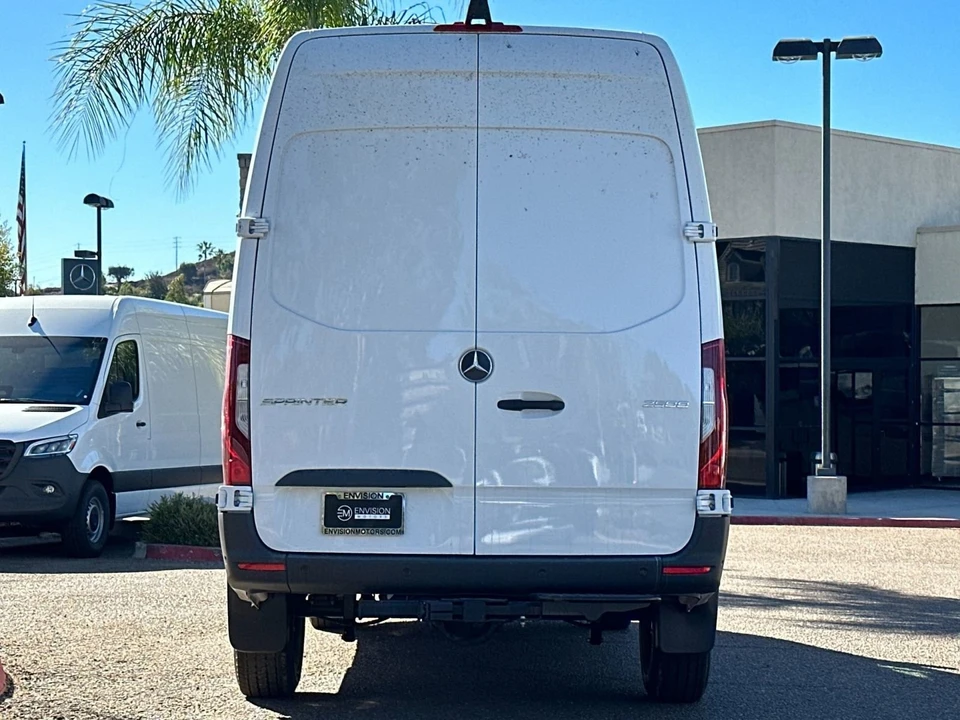 2025 Mercedes-Benz VS30 Sprinter - Image 4 of 12