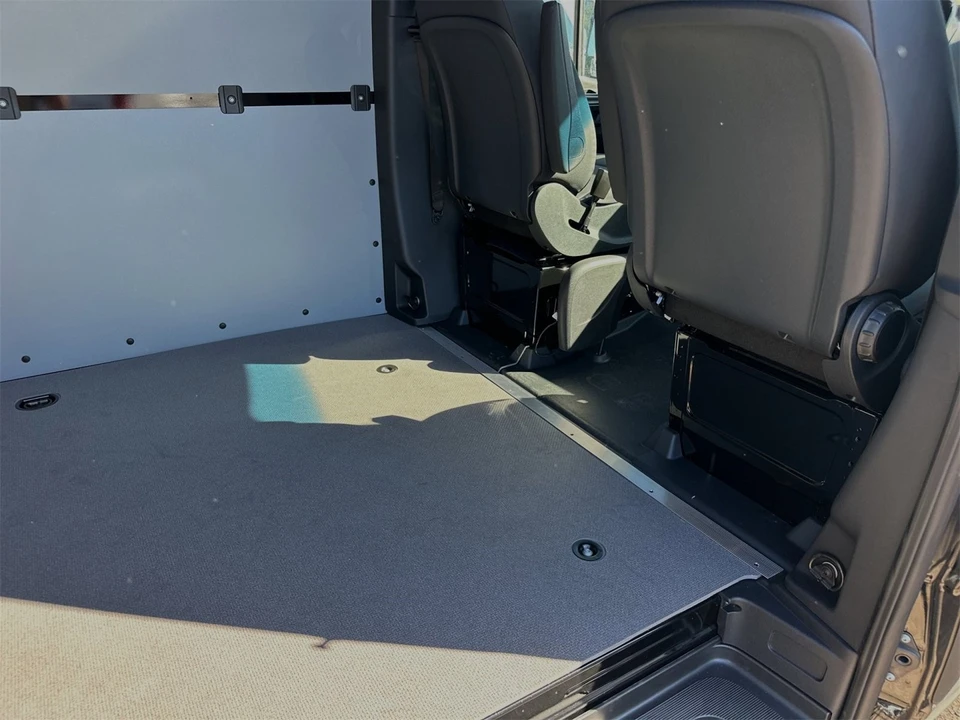 2025 Mercedes-Benz VS30 Sprinter - Image 12 of 12